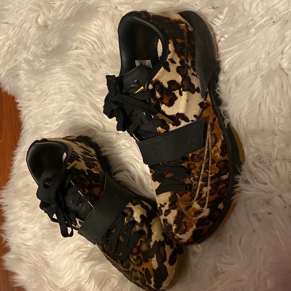 kd vii ext qs black/sail brand new with box. Valued at 323. SALE only for today! - Picture 7 of 10